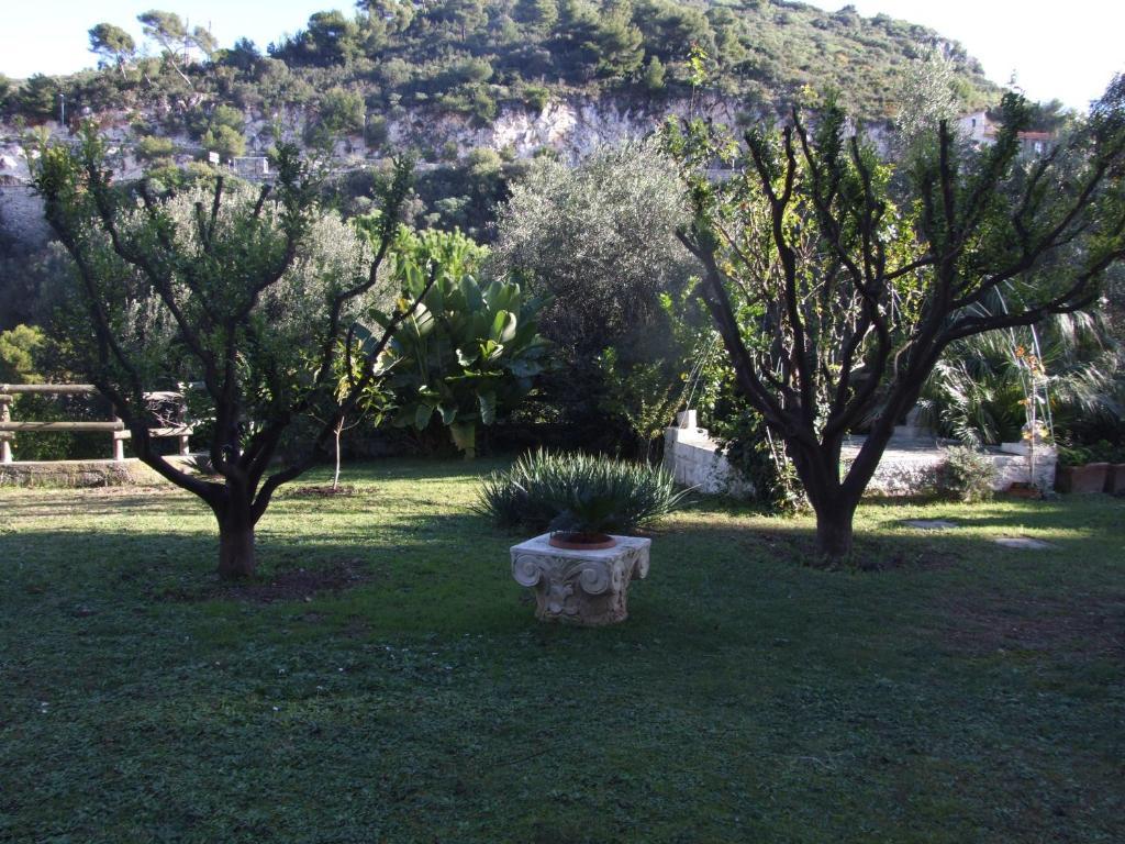 Hotel La Masa Èze Esterno foto